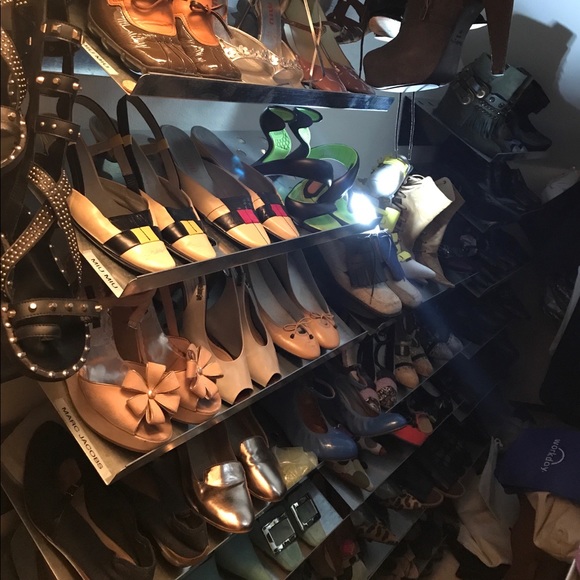 Meet your Posher, Anita - Picture 4 of 6